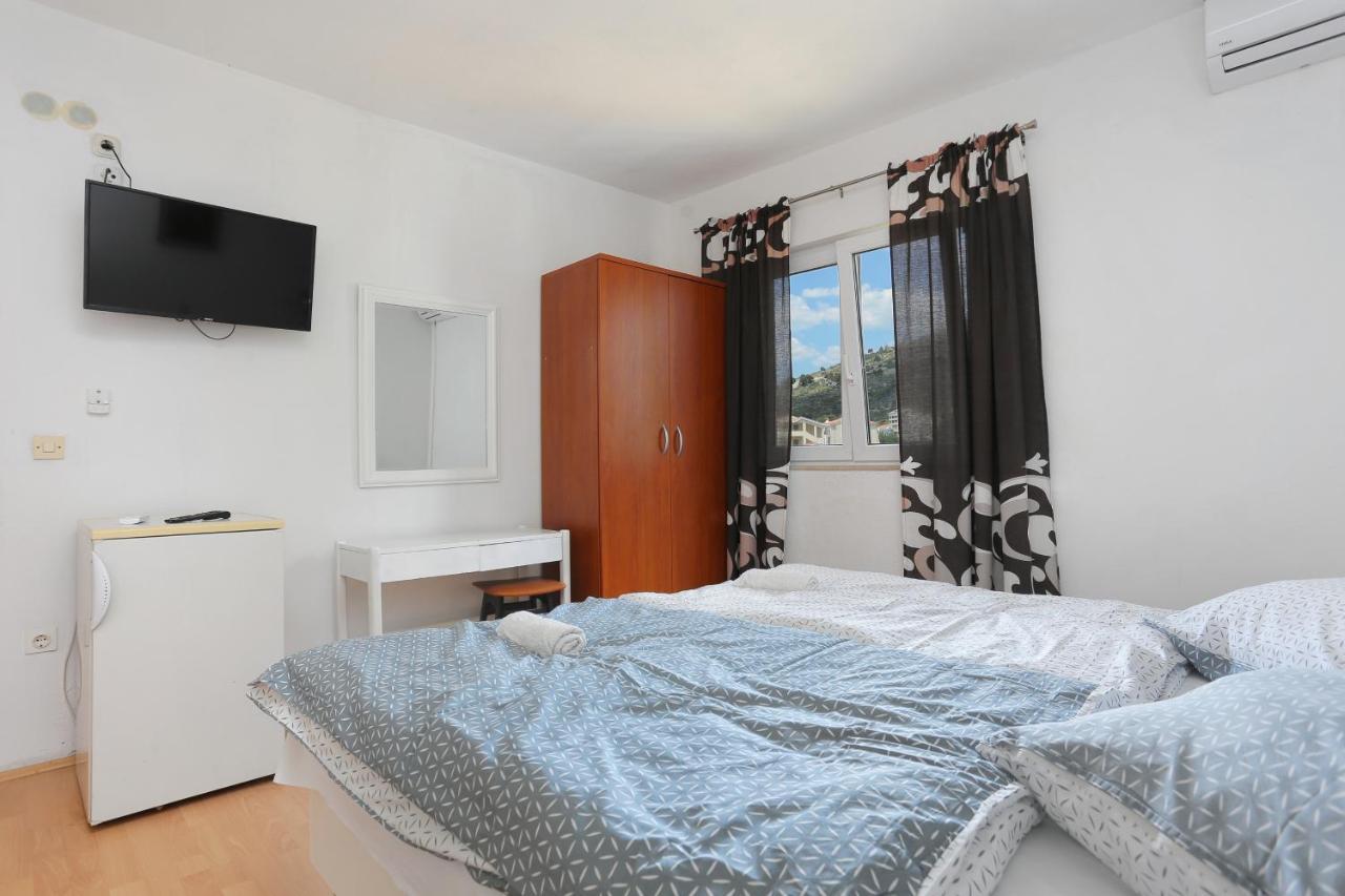 Apartment Tucepi 2676B エクステリア 写真